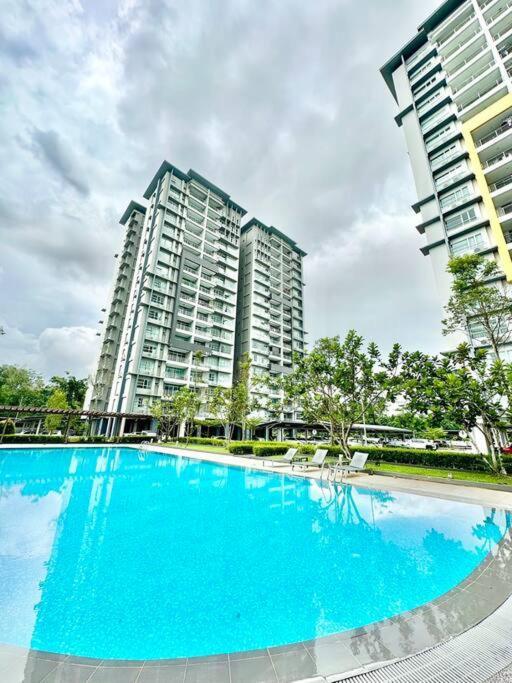Kuching Cozy Skyvilla Apartment @ Mjc Batu Kawa Ngoại thất bức ảnh